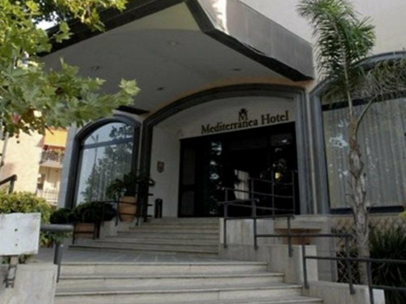 Mediterranea Hotel&Convention Center Salerno Esterno foto